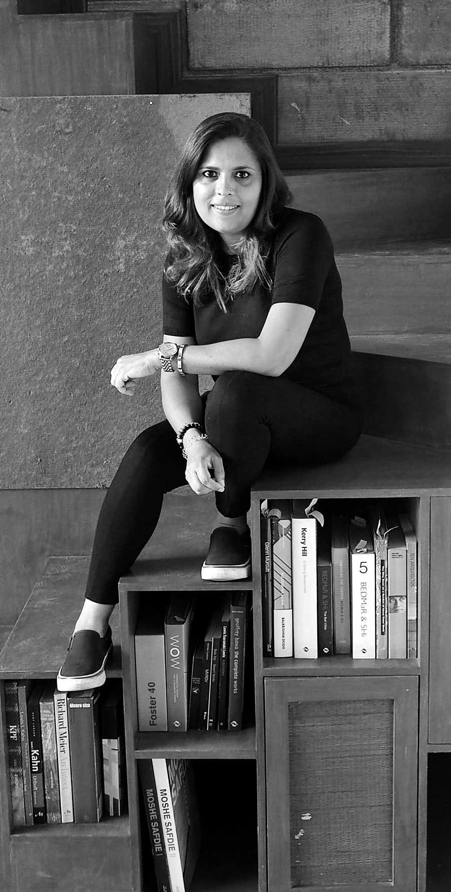 shivani_studio-XS_BW